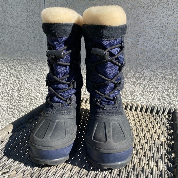 UGG Kids Faux Sherpa Top Insulated Liner Waterproof Winter Snow Boots Size 2 - Picture 3 of 8